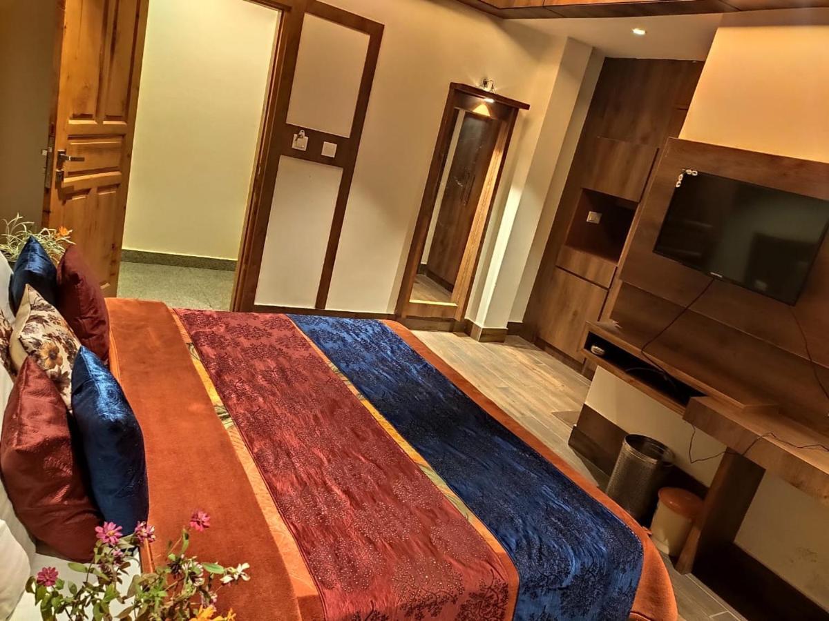 Apple Blossom Hotel Manali  Exterior photo